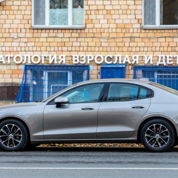 Volvo sedan – Dolnośląskie preferuje ten typ nadwozia