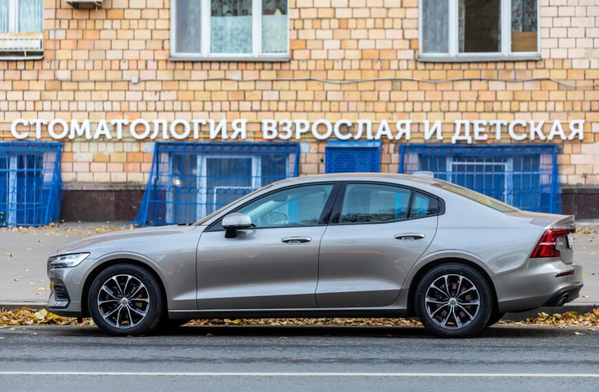 Volvo sedan – Dolnośląskie preferuje ten typ nadwozia