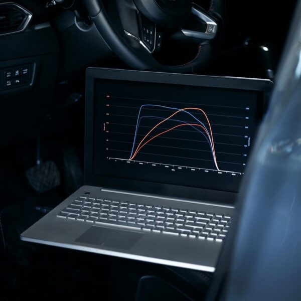 Czy warto inwestować w chip tuning? Plusy i minusy modyfikacji silnika