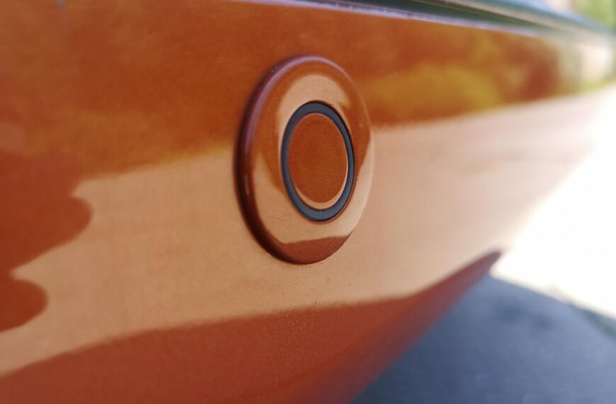 Historia i rozwój automatycznych systemów parkowania