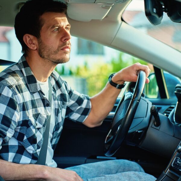 Etykieta i ważne zasady podczas jazdy na autostradzie
