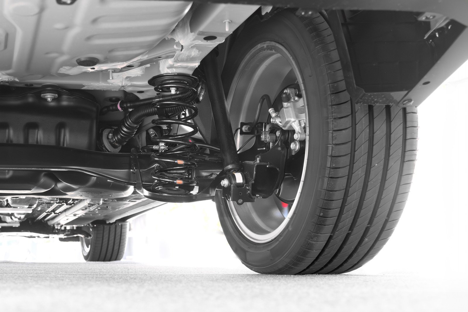 Poradnik zakupu kompresora do samochodu: na co zwrócić uwagę?